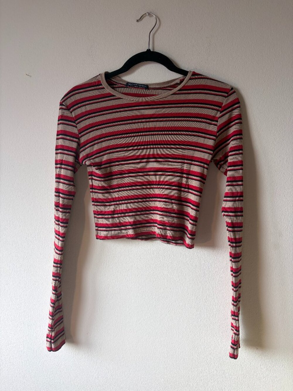 Striped Brandy Melville long sleeve cropped shirt